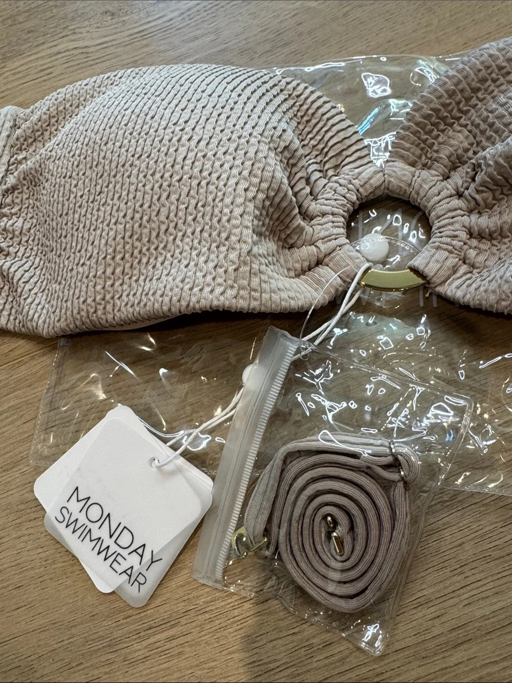 NWT Monday Swimwear Costa Rica Bandeau Bikini Top in Oatmeal Crinkle